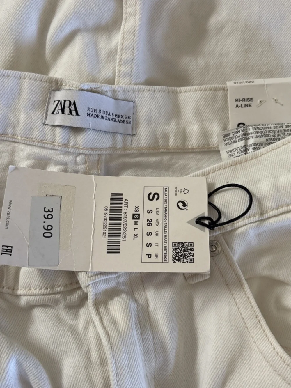 NWT Flaw ZARA Size S White Denim Midi Jean Skirt 100% Cotton High Rise A Line